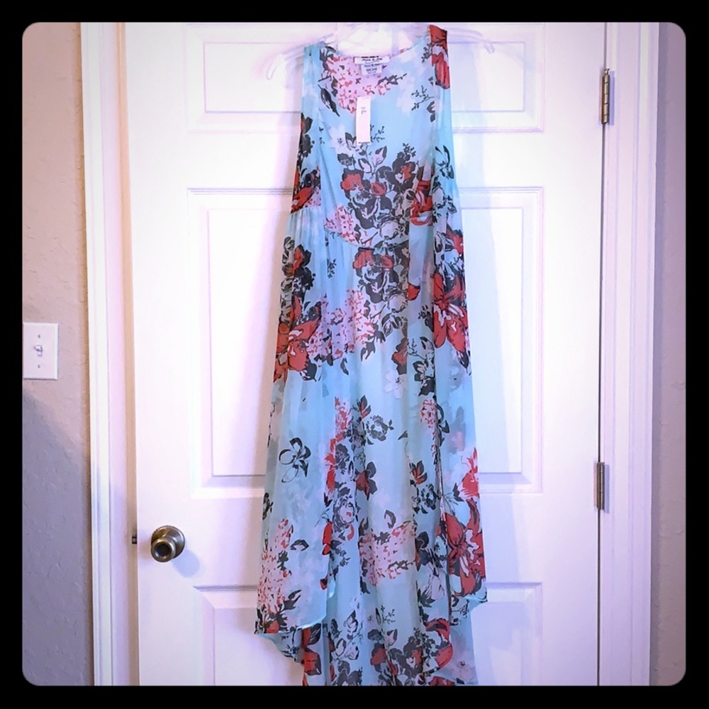 Hi-lo sleeveless cardigan